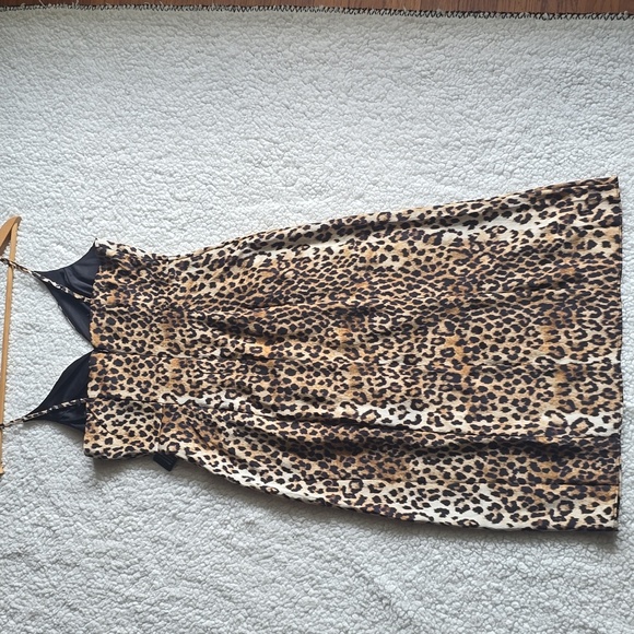 Express Cheeta Animal Print Midi Dress New - Picture 8 of 14